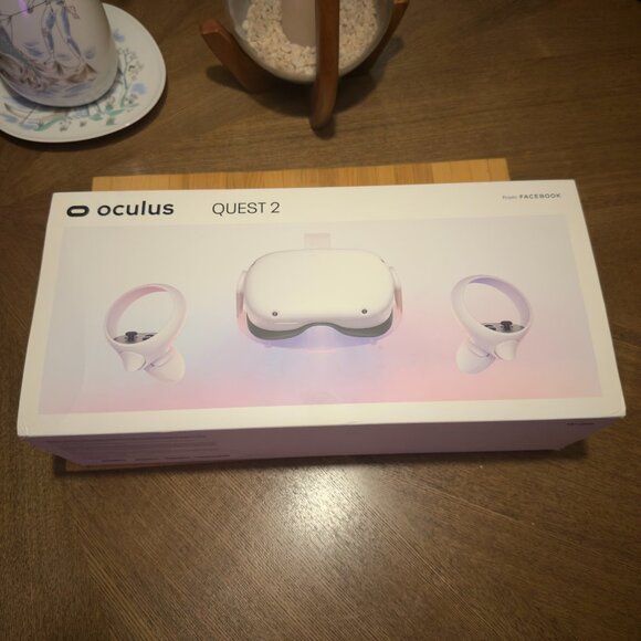Meta Oculus Quest 2 – 256GB All-in-One VR Headset + Extras - Picture 8 of 8